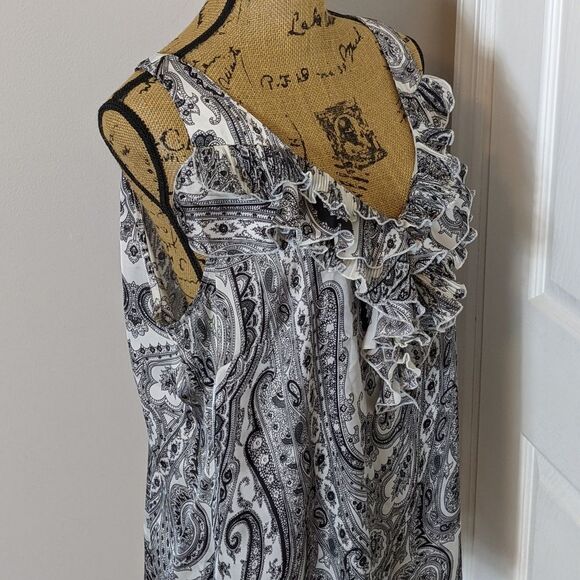 Milano Tops - Black and white blouse